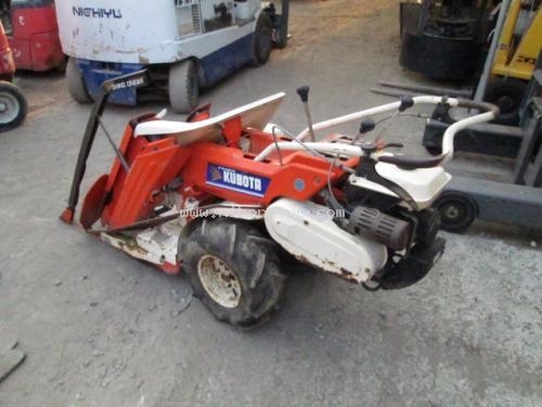 รถเกี่ยวข้าวเดินตาม KUBOTA HF50 รหัสสินค้า : 80802288 Line ID: nihonmono หรือเพิ่มเติมไดที่ www.nihonmono.com รถเกี่ยวข้าวเดินตาม KUBOTA HF50 รหัสสินค้า : 80802288 Line ID: nihonmono หรือเพิ่มเติมไดที่ www.nihonmono.com