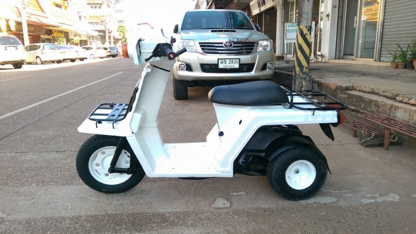 ขายรถป๊อปสามล้อ honda gyro x ประกอบใหม่ๆสีใหม่ๆอุปกรณ์ครบใช้งานง่ายประหยัด ราคา 19500 บาท สนใจติดต่อ 081-0578282 คับ ส่งได้ทั่วไทยคับ สนใจติดต่อ 081-0578282 FACEBOOK ชาญณรงค์ ป๊อป ชัยอมฤต ไอดีไลน์ POPBIGBIKESAKON คับ สนใจรถสวย ถูก ดี ต้อง POP BIGBIKE SAKO