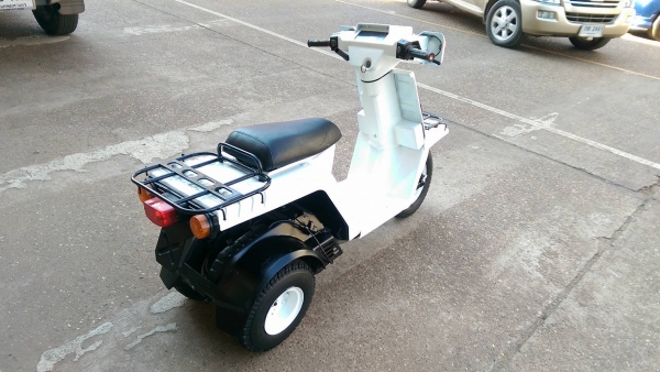 ขายรถป๊อปสามล้อ honda gyro x ประกอบใหม่ๆสีใหม่ๆอุปกรณ์ครบใช้งานง่ายประหยัด ราคา 19500 บาท สนใจติดต่อ 081-0578282 คับ ส่งได้ทั่วไทยคับ สนใจติดต่อ 081-0578282 FACEBOOK ชาญณรงค์ ป๊อป ชัยอมฤต ไอดีไลน์ POPBIGBIKESAKON คับ สนใจรถสวย ถูก ดี ต้อง POP BIGBIKE SAKO