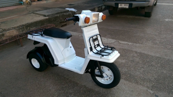 ขายรถป๊อปสามล้อ honda gyro x ประกอบใหม่ๆสีใหม่ๆอุปกรณ์ครบใช้งานง่ายประหยัด ราคา 19500 บาท สนใจติดต่อ 081-0578282 คับ ส่งได้ทั่วไทยคับ สนใจติดต่อ 081-0578282 FACEBOOK ชาญณรงค์ ป๊อป ชัยอมฤต ไอดีไลน์ POPBIGBIKESAKON คับ สนใจรถสวย ถูก ดี ต้อง POP BIGBIKE SAKO