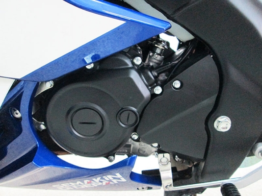 ขาย Yamaha R 15 ปี 2015 ลาย movistar รถ 3 เดือน ไมล์แท้ 1751 กม สภาพสวยเดิมๆ สมุดคู่มือการใช้งาน สมุดรับประกันศูนย์ สีน้ำเงิน ราคา 74900 บาท