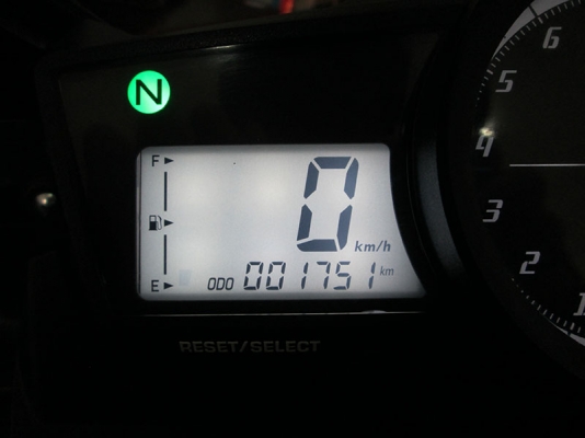 ขาย Yamaha R 15 ปี 2015 ลาย movistar รถ 3 เดือน ไมล์แท้ 1751 กม สภาพสวยเดิมๆ สมุดคู่มือการใช้งาน สมุดรับประกันศูนย์ สีน้ำเงิน ราคา 74900 บาท