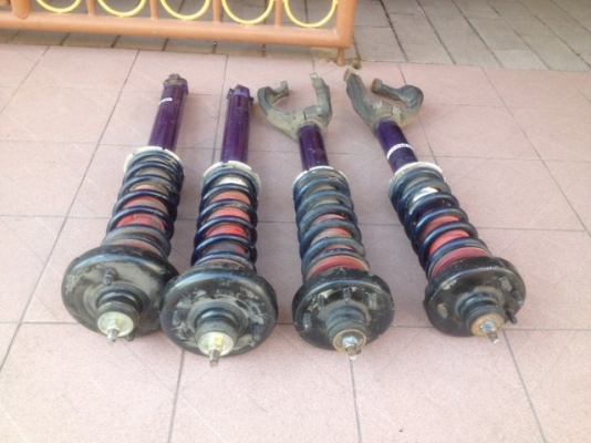 โช้คปรับเกลียว TANABE ม่วงใส่ ACCORD งูเห่าเก่าญี่ปุ่นสภาพเเห้งๆไม่ได้ล้างเดิมๆ