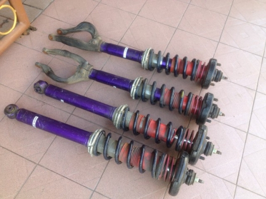 โช้คปรับเกลียว TANABE ม่วงใส่ ACCORD งูเห่าเก่าญี่ปุ่นสภาพเเห้งๆไม่ได้ล้างเดิมๆ