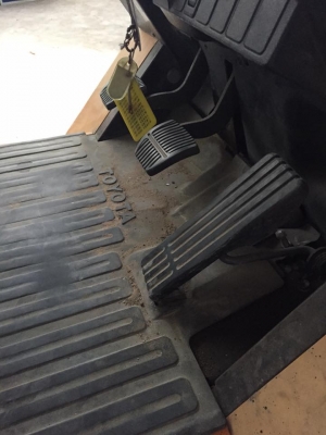 ขายรถโฟร์คลิฟท์ 1.5ตัน 200000