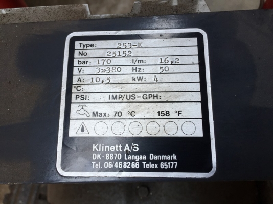 ปั้มฉีดน้ำแรงดันสูง