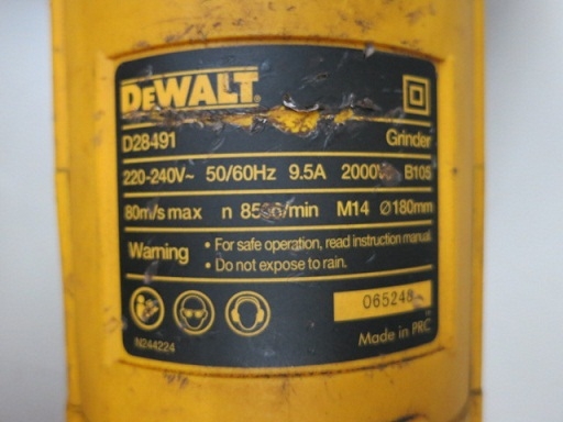 2500.-เจียร 7 นิ้ว Dewalt 2000w รุ่น D28491 ของแท้ มีใบขัด และมือจับ สภาพใหม่