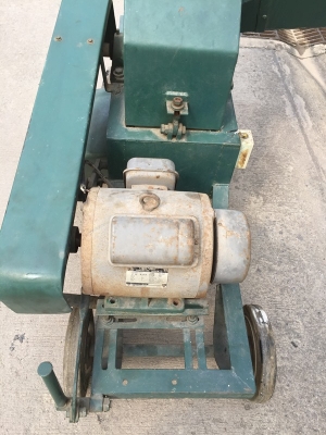 เครื่องสับตัดพืช กิ่งไม้ มันสัมปะหลัง