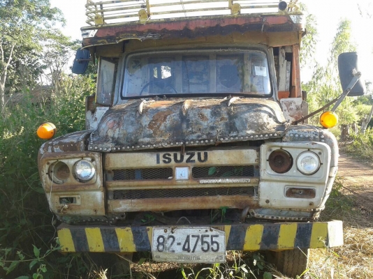 ขายเทนเลอร์ 10 ล้อหัวยาว เพลาเดียว เครื่อง TX DA120 คัสซีสวย ไม่มีเล่มทะเบียนครับ ขายเทนเลอร์ 10 ล้อหัวยาว เพลาเดียว เครื่อง TX DA120 คัสซีสวย ไม่มีเล่มทะเบียนครับ