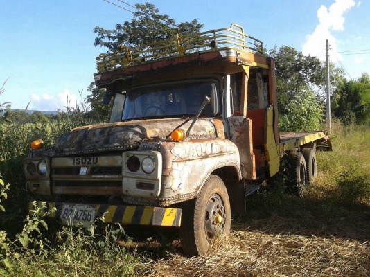 ขายเทนเลอร์ 10 ล้อหัวยาว เพลาเดียว เครื่อง TX DA120 คัสซีสวย ไม่มีเล่มทะเบียนครับ