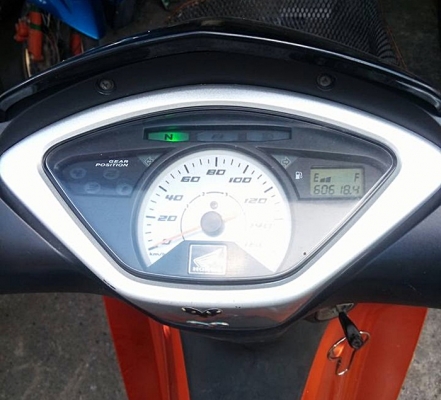 ขายได้ขาย Honda Wave125i ไฟเลี้ยวบังลม