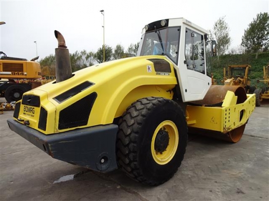 ขายรถบดถนน 20 ตัน Bomag BW219DH-4 มือสองนำเข้าจากยุโรป