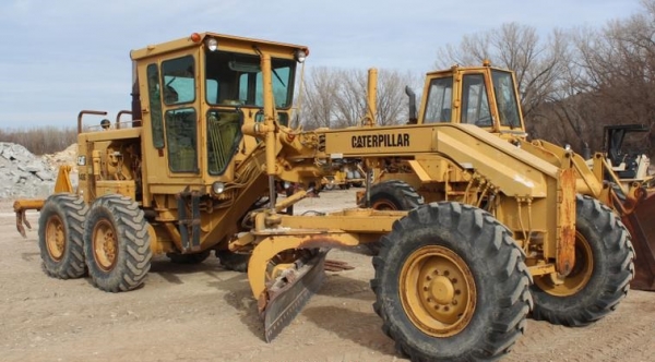 ขายรถเกรดถนน CATERPILLAR 140G มือสองนำเข้าจากอเมริกา ขายรถเกรดถนน CATERPILLAR 140G มือสองนำเข้าจากอเมริกา