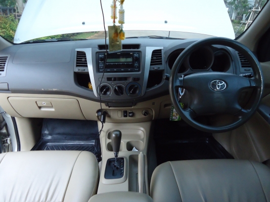 Toyota Vigo 2.7G สมาร์ทแค็ป Toyota Vigo 2.7G สมาร์ทแค็ป