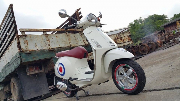 Vespa Primavera 150 3vie 2014 3000 กิโล สภาพเลี่ยม ขายถูก ต่อรองได้