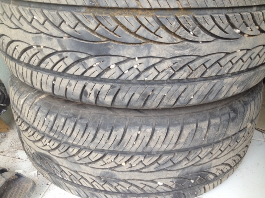 ขายล้อแม็ก VIP 20 พร้อมยาง 265 50 20 ปี 15 ใหม่ๆ ขายล้อแม็ก VIP 20 พร้อมยาง 265 50 20 ปี 15 ใหม่ๆ