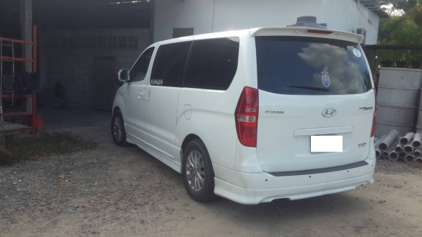 รถตู้ VIP ฮุนได รถตู้ VIP ฮุนได