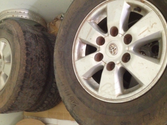 ขายล้อแม็ก Vigo 15 พร้อมยาง 15