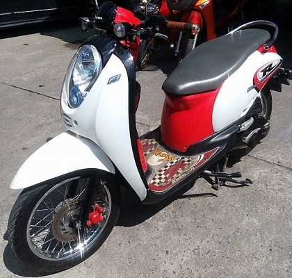 ขายได้ขาย Honda Scoopy i หัวฉีด สภาพสวยๆ