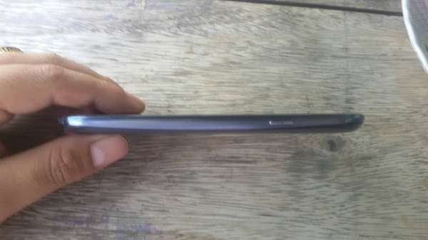 Samsung Galaxy S3 สภาพดี การใช้งานปกติ ไม่เคยทำหล่นจากที่สูง *มีรอยขอบนิดเดียวหลุดมือหล่นเบาๆ ขณะนั่ง* ผู้หญิงใช้ ซื้อมือ 1 สนใจดูของได้ที่ The Mall บางแค Samsung Galaxy S3 สภาพดี การใช้งานปกติ ไม่เคยทำหล่นจากที่สูง *มีรอยขอบนิดเดียวหลุดมือหล่นเบาๆ ขณะนั่ง* ผู้หญิงใช้ ซื้อมือ 1 สนใจดูของได้ที่ The Mall บางแค