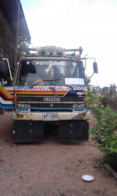 ขายอีซูซุร็อคกี้210 เกียร์ฟูลเลอร์สองเพลาดั๊ม