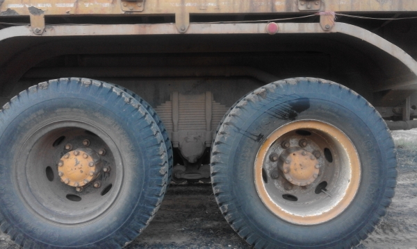 ขายอีซูซุร็อคกี้210 เกียร์ฟูลเลอร์สองเพลาดั๊ม