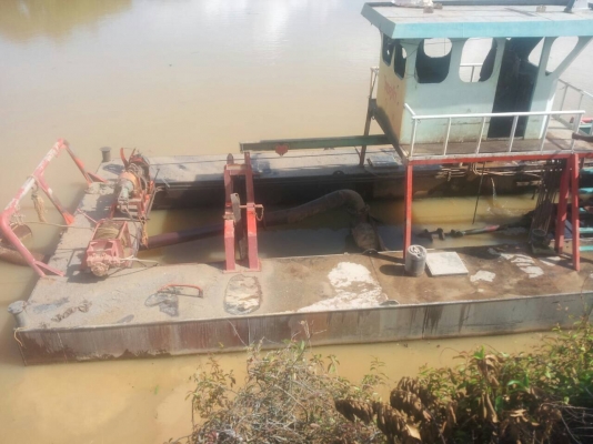 ขายเรือดูดทรายพร้อมหัวเจาะ