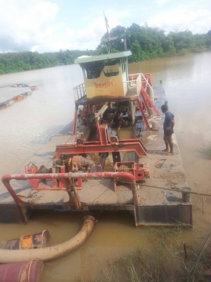 ขายเรือดูดทรายพร้อมหัวเจาะ