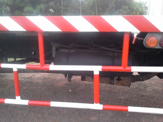 HINOไฮเท็ค 195แรง ยาว 6 ม.ยางดีทั้งหมด 6เส้น เครื่องดี ครัทซีสวย ขาย 430,000 บาท ศุภากร 081-1903107 , 081-4252943)