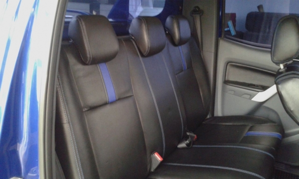 FORD RANGER 2.2 HI-RIDER DOUBLE CAB A/T. ปี12 FORD RANGER 2.2 HI-RIDER DOUBLE CAB A/T. ปี12