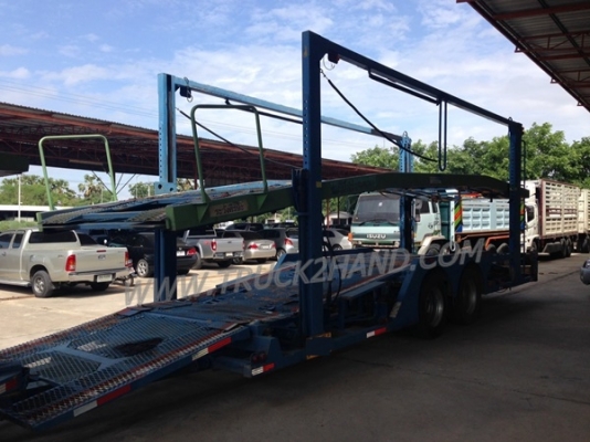 รถเทเลอร์บรรทุกรถยนต์  ยี่ห้อ HINO 212 แรงม้า  ปีจดทะเบียน 2547