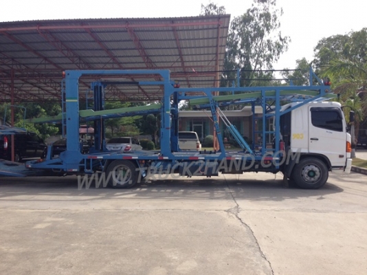 รถเทเลอร์บรรทุกรถยนต์  ยี่ห้อ HINO 212 แรงม้า  ปีจดทะเบียน 2547