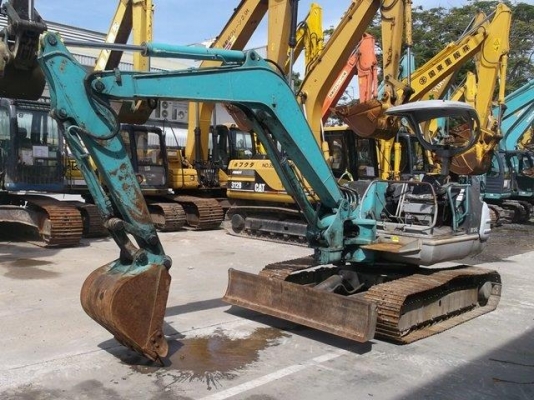 ขายรถแบคโฮ KOBELCO รุ่น SK045-2 มือสองญี่ปุ่น ขายถูก!! ขายรถแบคโฮ KOBELCO รุ่น SK045-2 มือสองญี่ปุ่น ขายถูก!!