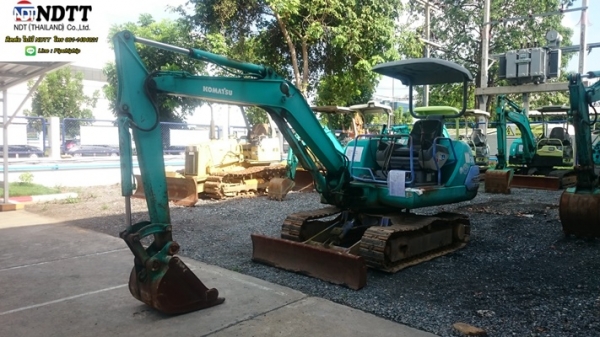 ขายรถแบคโฮ KOMATSU รุ่น PC30-7E มือสองญี่ปุ่น มือถือ 0614194021