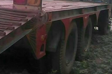 **460,000 บ.ต่อรอง/// 10ล้อเทนเลอร์ HINO-185 HP ท้ายลาด ขน-ย้ายแบคโฮ PC200 **ขาย 10ล้อเทนเลอร์ HINO KT-185 เพลาเดียวท้ายลาด ขน-ย้าย แบคโฮ PC-200 สภาพพร้อมใช้ ราคาเบาๆ HINO KT-725 วางเครื่อง HO7C-185HP(ลงเล่ม) เครื่องดี ครับ แน่น แรงดี เกียร์ดี ไม่หลุด ช่ว