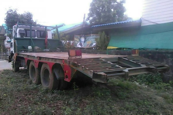 **460,000 บ.ต่อรอง/// 10ล้อเทนเลอร์ HINO-185 HP ท้ายลาด ขน-ย้ายแบคโฮ PC200 **ขาย 10ล้อเทนเลอร์ HINO KT-185 เพลาเดียวท้ายลาด ขน-ย้าย แบคโฮ PC-200 สภาพพร้อมใช้ ราคาเบาๆ HINO KT-725 วางเครื่อง HO7C-185HP(ลงเล่ม) เครื่องดี ครับ แน่น แรงดี เกียร์ดี ไม่หลุด ช่ว