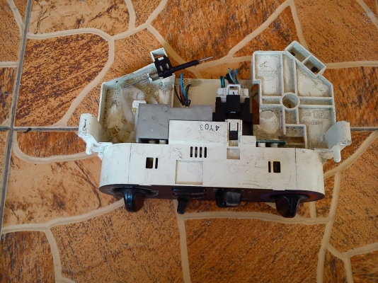 สวิตช์แอร์ของรถNISSAN สวิตช์แอร์ของรถNISSAN