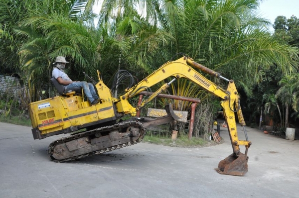 ลดกระหน่ำ!!ขายแบคโฮ YANMAR YB25(เท่าpc30) เดิมจากญี่ปุ่น ทำงานสมบูรณ์ทุกระบบ รับรองไม่ผิดหวัง 110,000 เท่านั้น!!