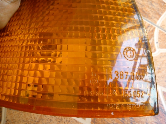 ไฟมุม BMW E36 สีส้ม