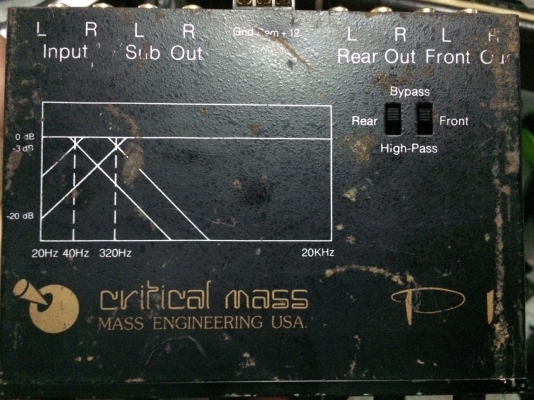 ปรี CRITICAL MASS Engineer P1 4แบน CROSSOVER Made in USA เสียงไม่ต้องพูดถึง ค่ายนี้ไม่ทำให่ผิดหวัง มือ2