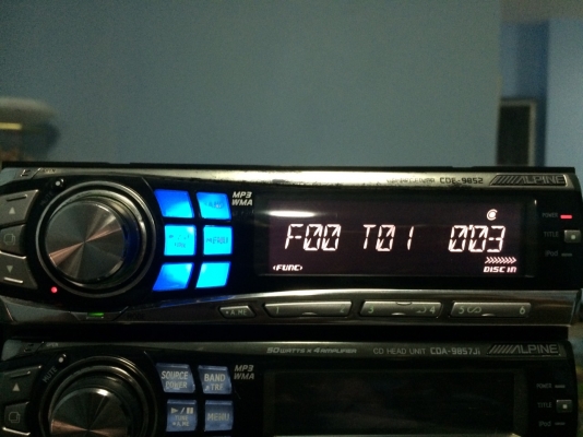 Alpine CDE-9852 MP3-RW CD-RW FMคลื่นไทย เครื่องศูนย์Mtech ปรีเอ้า1ชุด มือ2 Alpine CDE-9852 MP3-RW CD-RW FMคลื่นไทย เครื่องศูนย์Mtech ปรีเอ้า1ชุด มือ2
