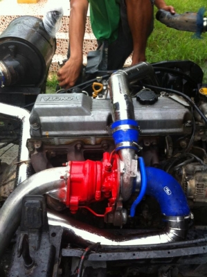 ขายรถบรรทุก 6 ล้อ สภาพดีพร้อมใช้งาน ด่วน!