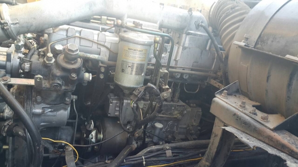 ขาย10ล้อดั้มUD320แรงรถห้างปี46