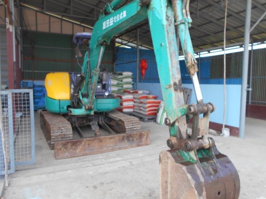 ขาย โคมะสุ รุ้นPC.45 MR.1 รถซื่อมาต้นปี 58 สพาภสวยพร้อมใช็ ไม่มีคนคับราคา 495000ตกลงแล้วครับวันที่4ส่งขอนแก่นครับ