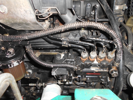 ขาย โคมะสุ รุ้นPC.45 MR.1 รถซื่อมาต้นปี 58 สพาภสวยพร้อมใช็ ไม่มีคนคับราคา 495000ตกลงแล้วครับวันที่4ส่งขอนแก่นครับ