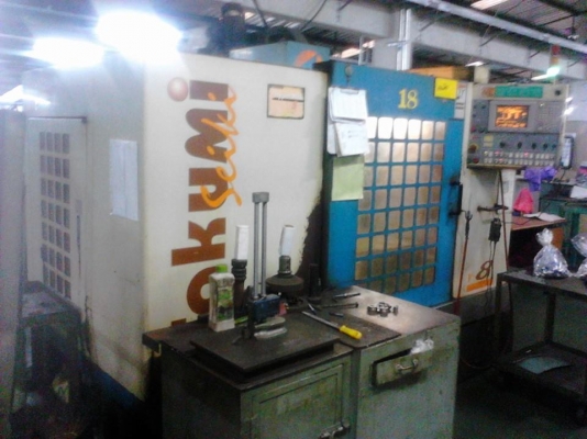 ขายเครื่อง CNC TAKUMI    สภาพพร้อมใช้คับใช้งานปกติคับ  2เเม็กกาซีน  ขายเองไม่ผ่านนายหน้า087-6835269 ต่อรองได้คับ