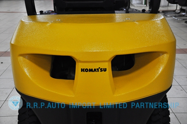 ขายรถโฟล์คลิฟท์มือสอง KOMATSU รุ่น FD25T-17-307237  ราคา 395,000บาท รุ่นใหม่ล่าสุด
