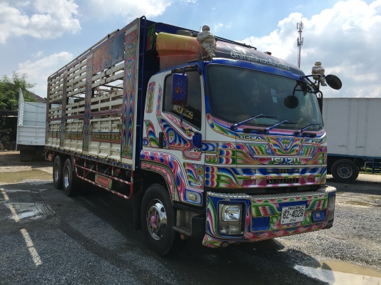 10ล้อISUZU FVM 240HP