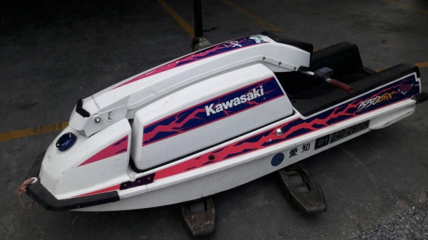 เจ็ทสกี  KAWASAKI 550 พร้อมชุดแต่งจากญี่ปุน