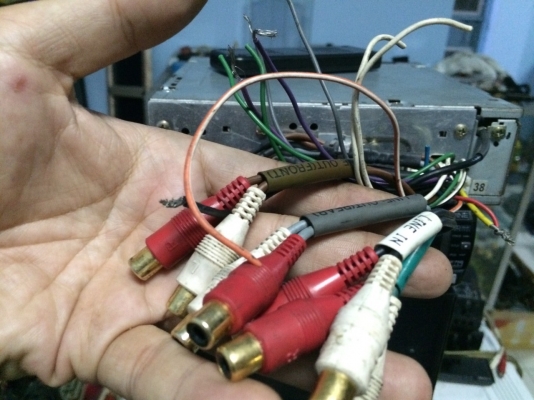 CLARION DXZ856MP รุ่นท็อป 24Bit 4v MP3-RW CD-RW FMคลื่นไทย AUX จอสี สัมผัสหน้าจอ สไลด์ไฟฟ้า กราฟฟิก ปรีเอ้า3ชุด AUX1ชุด พร้อมรีโมท มือ2
